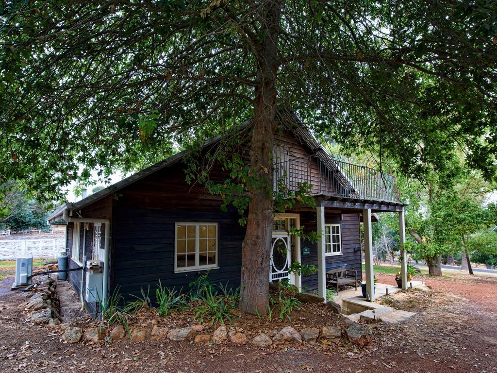 Oak Tree Barn Bridgetown Villa Rum bild